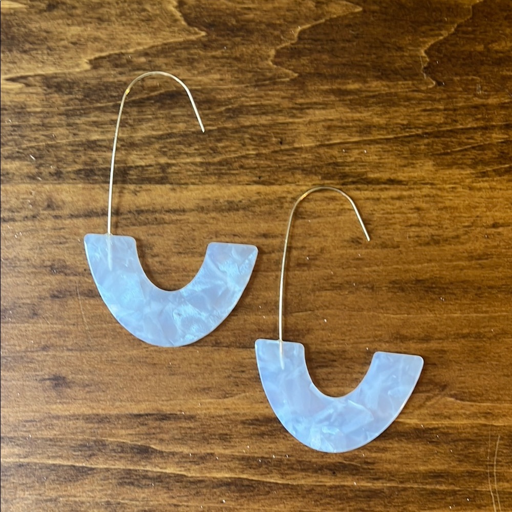 Modern White U-Shaped Earrings